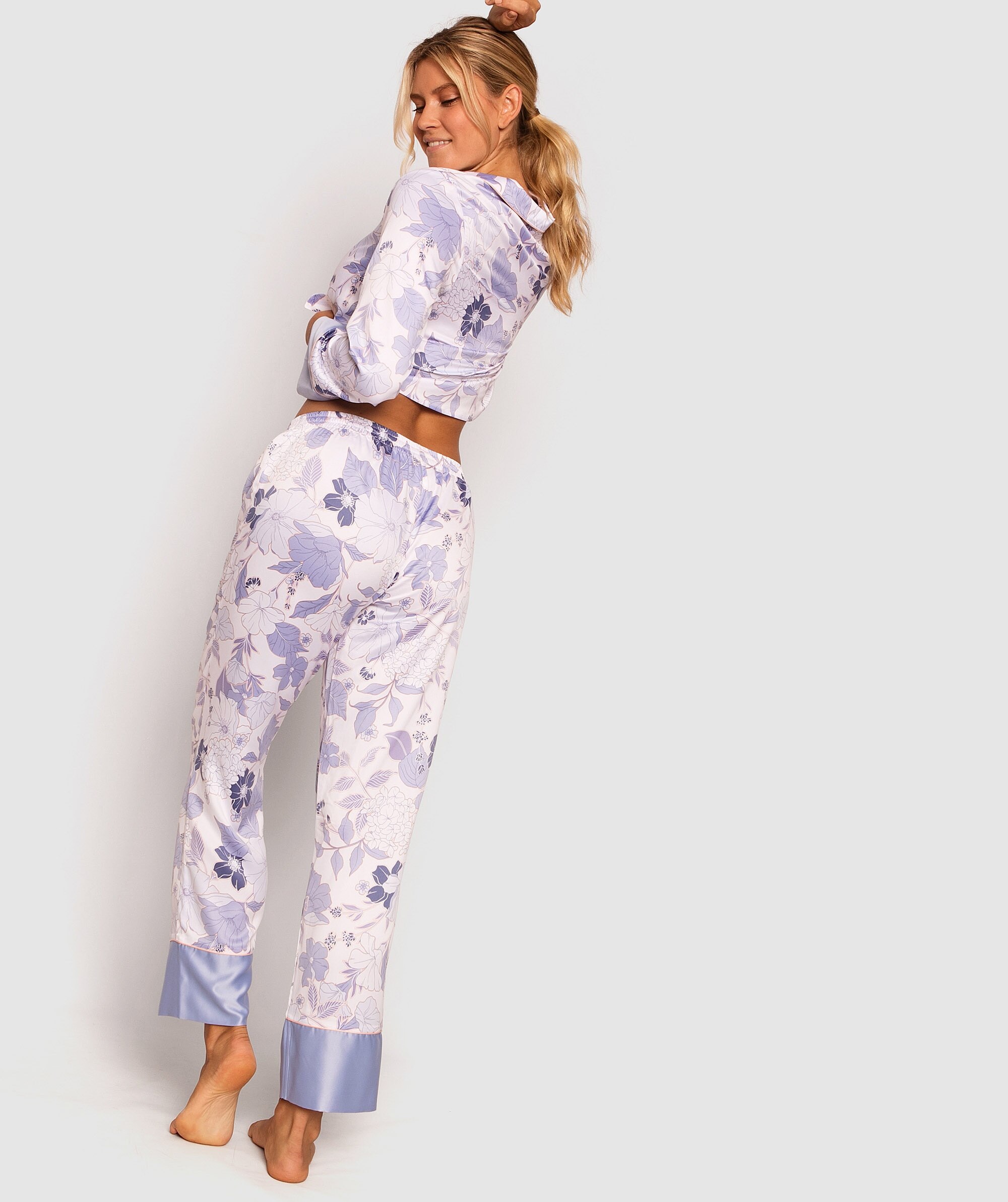Bridgette 3/4 Pants - Sky Blue/ Floral Print