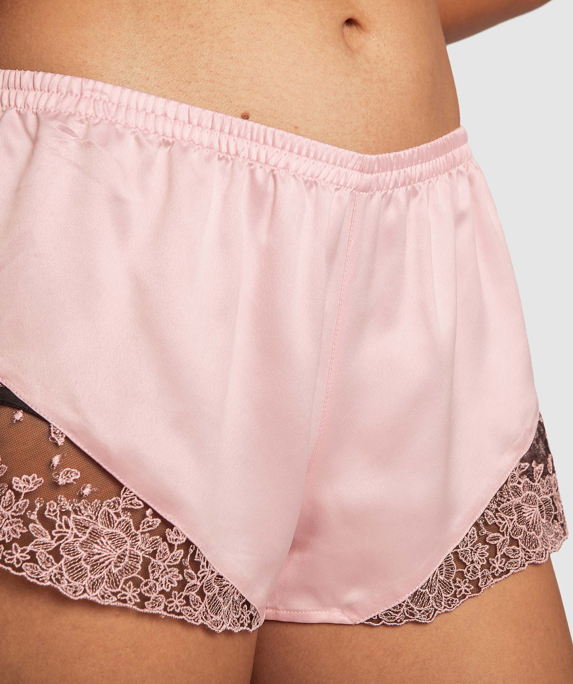 Antoinette Lace Shorts - Light Pink 