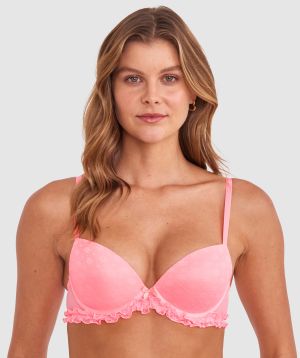 Olivia is wearing a 10B/C top and 10 bottom with bust 81cm/32in waist 65cm/25 1/2in and hip 99cm/39in. She stands at 177cm/5'9in.
